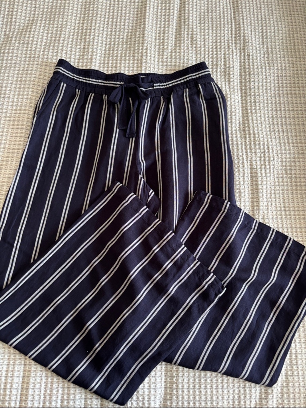 Women’s Navy Stripe Drawstring Pants